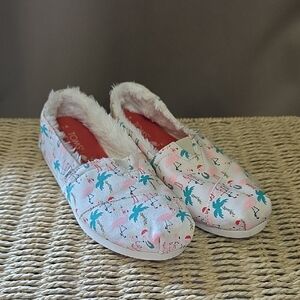 Toms Christmas Flamingo & Palm Slip-Ons in Pink and Teal